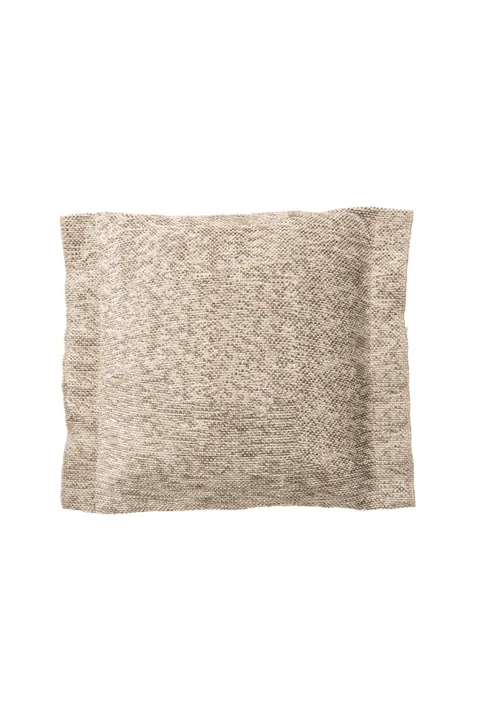 Silky Cushion 50 × 57 – Champagne