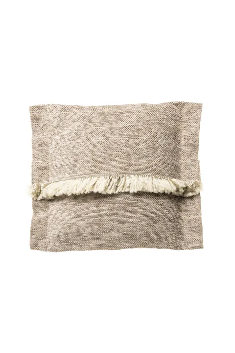 Silky Cushion 50 × 57 – Champagne