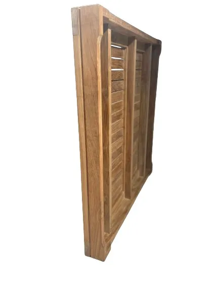 Silky Teak Table